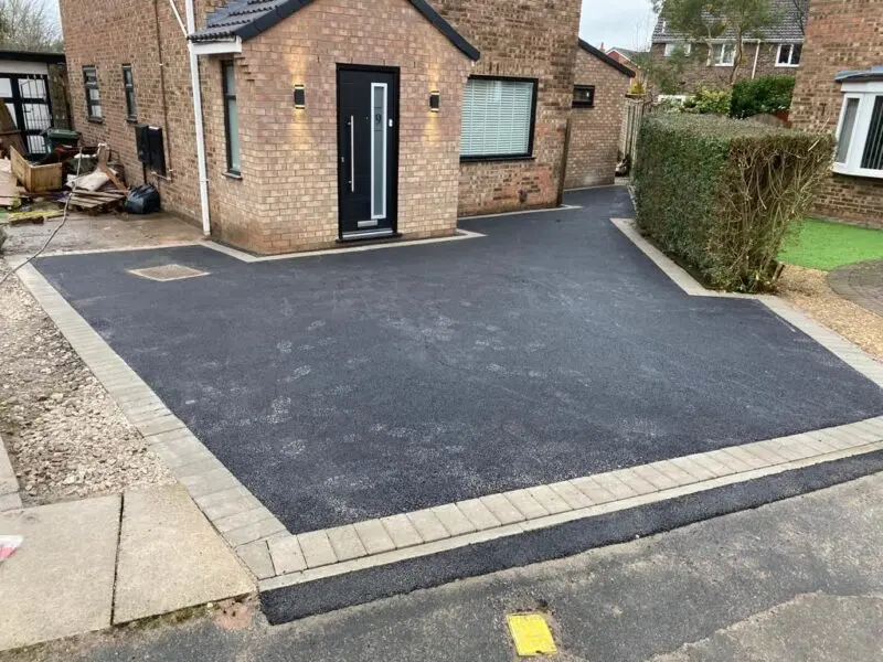 Tarmac Gallery