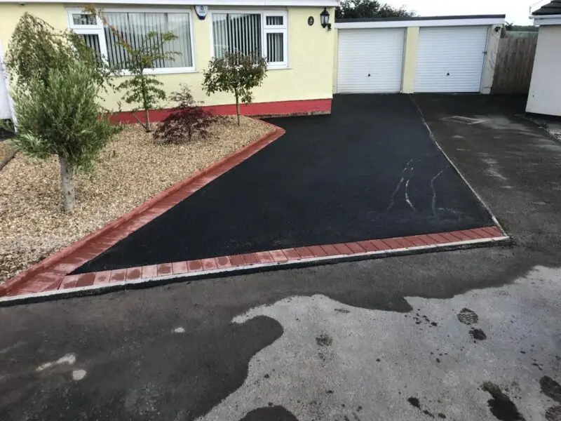 Tarmac Gallery